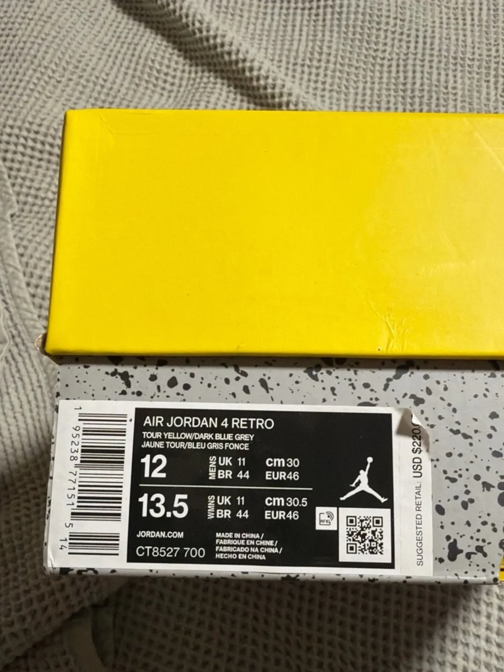 Jordan Men’s Sneakers in Yellow and Black